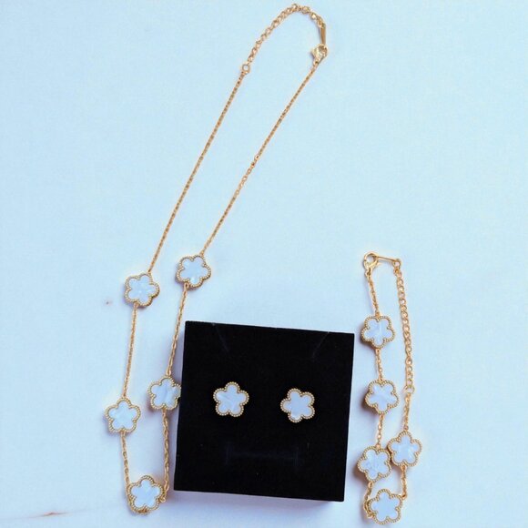 Set of 3 White/Gold Four-Leaf Clover Necklace, Earring Bracelet 18k Gold-Plated - Picture 1 of 4